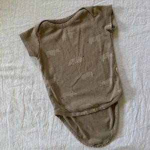 Red Caribou | Rhino Short-Sleeve Onesie in Taupe